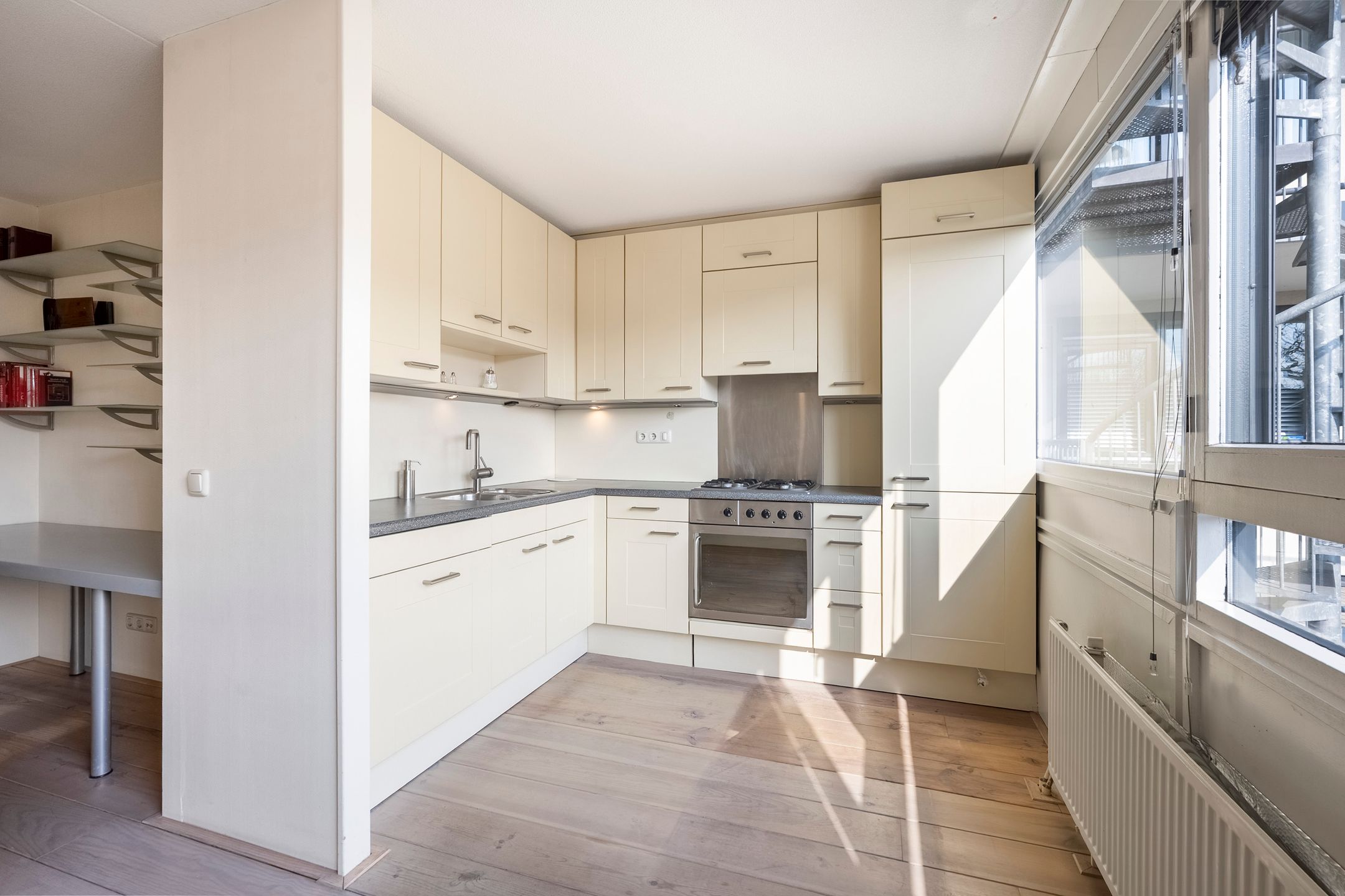 Foto 18 van Raadhuisstraat 11-F