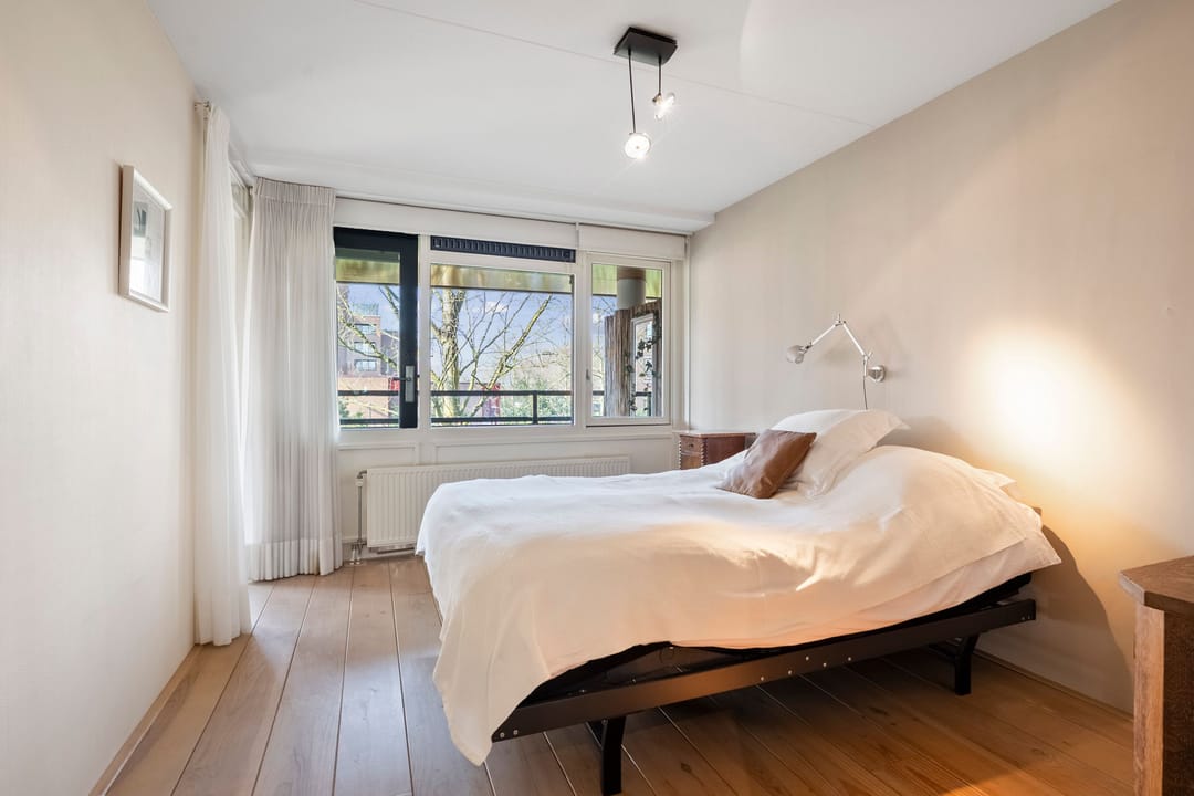 Foto 23 van Raadhuisstraat 11-F