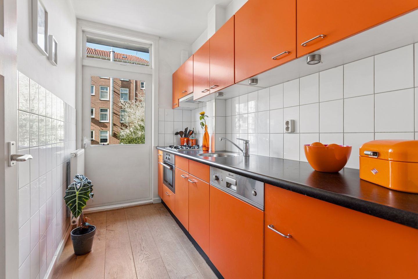 Photo 10 of Orteliusstraat 319-1