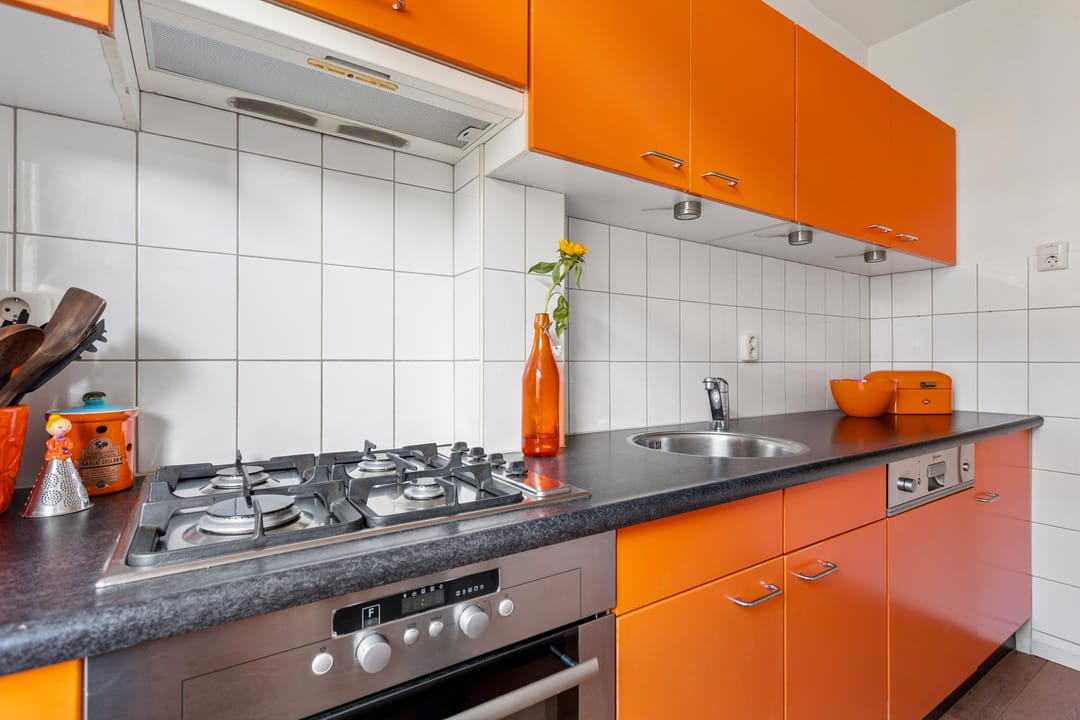 Photo 11 of Orteliusstraat 319-1