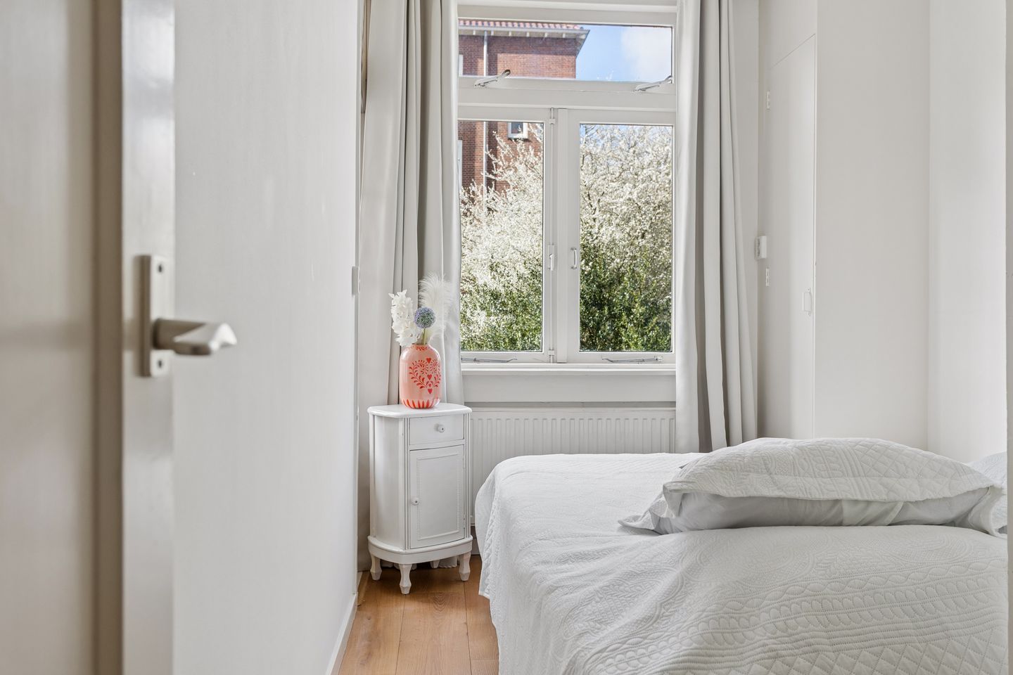 Photo 20 of Orteliusstraat 319-1