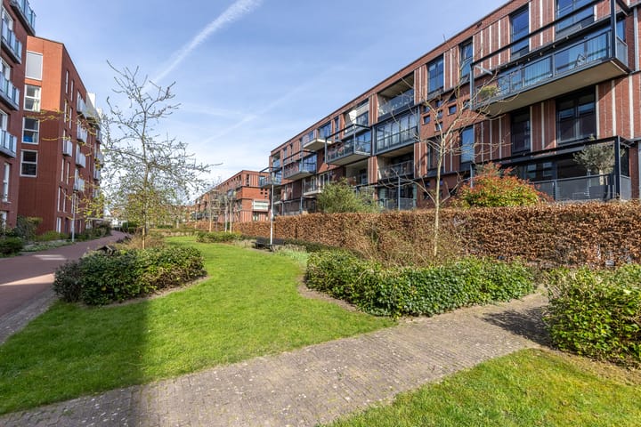 Foto 4 van Voorsterbeeklaan 100