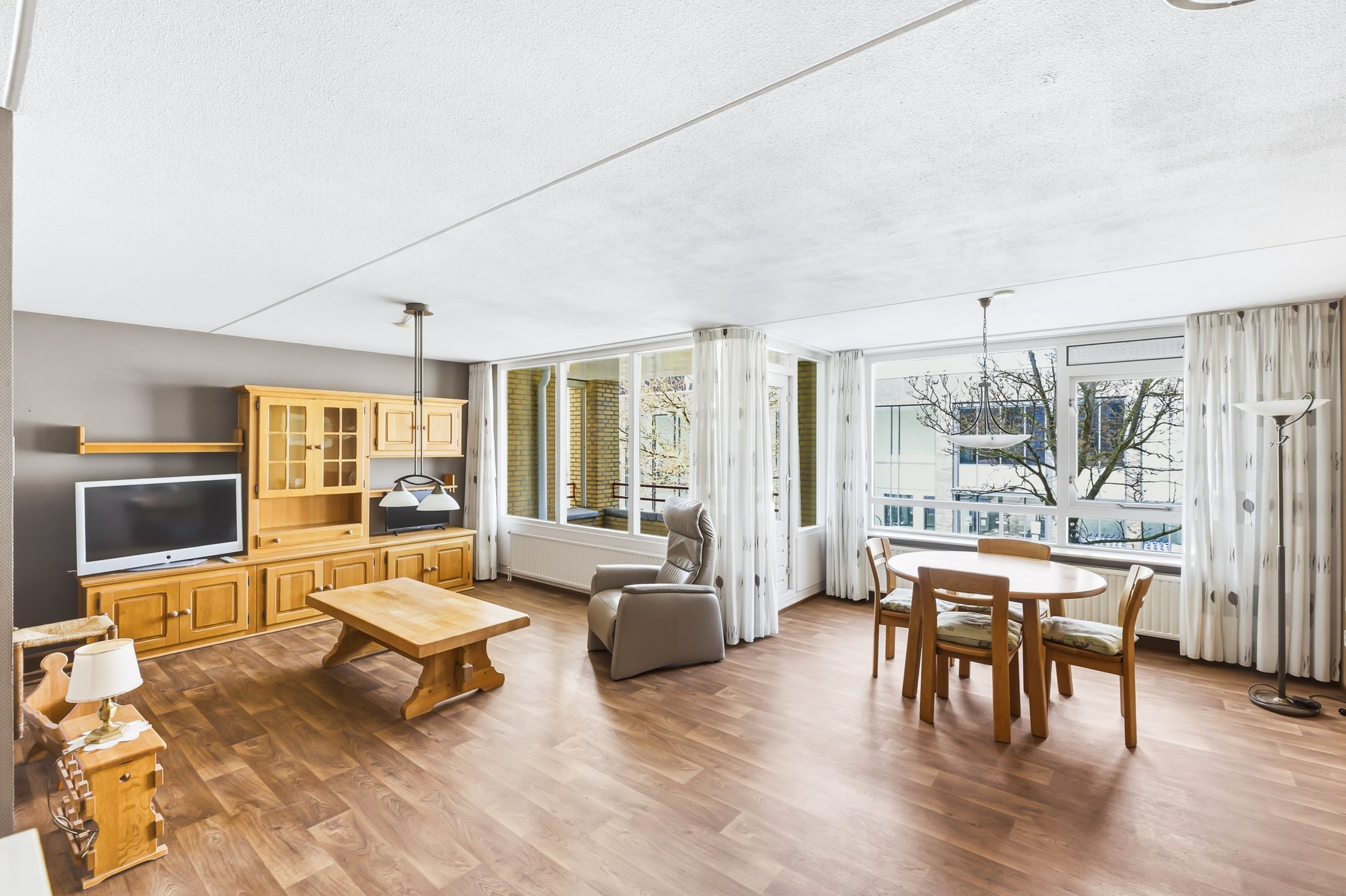 Foto 12 van Coosje Buskenstraat 156