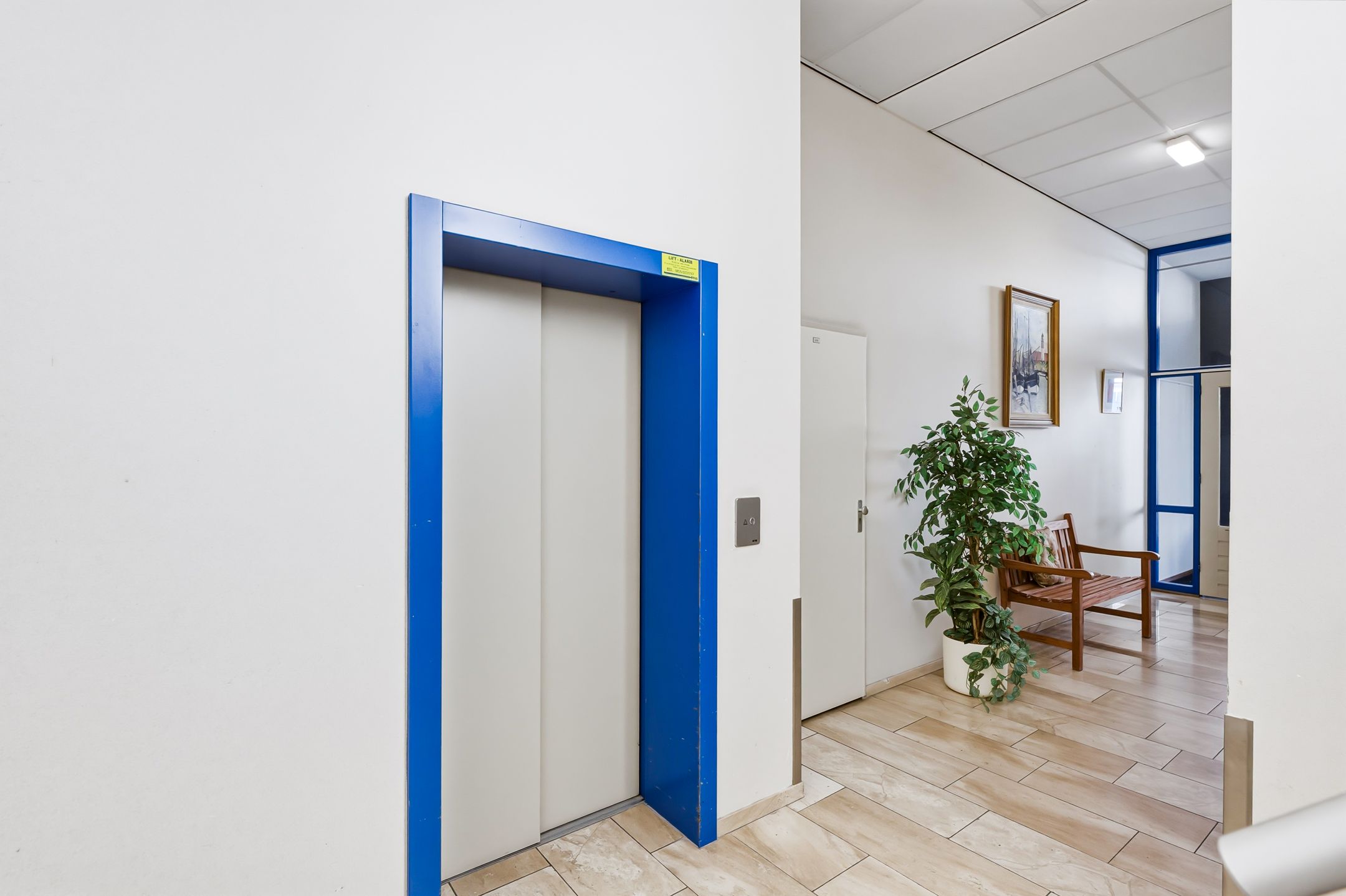 Foto 9 van Coosje Buskenstraat 156