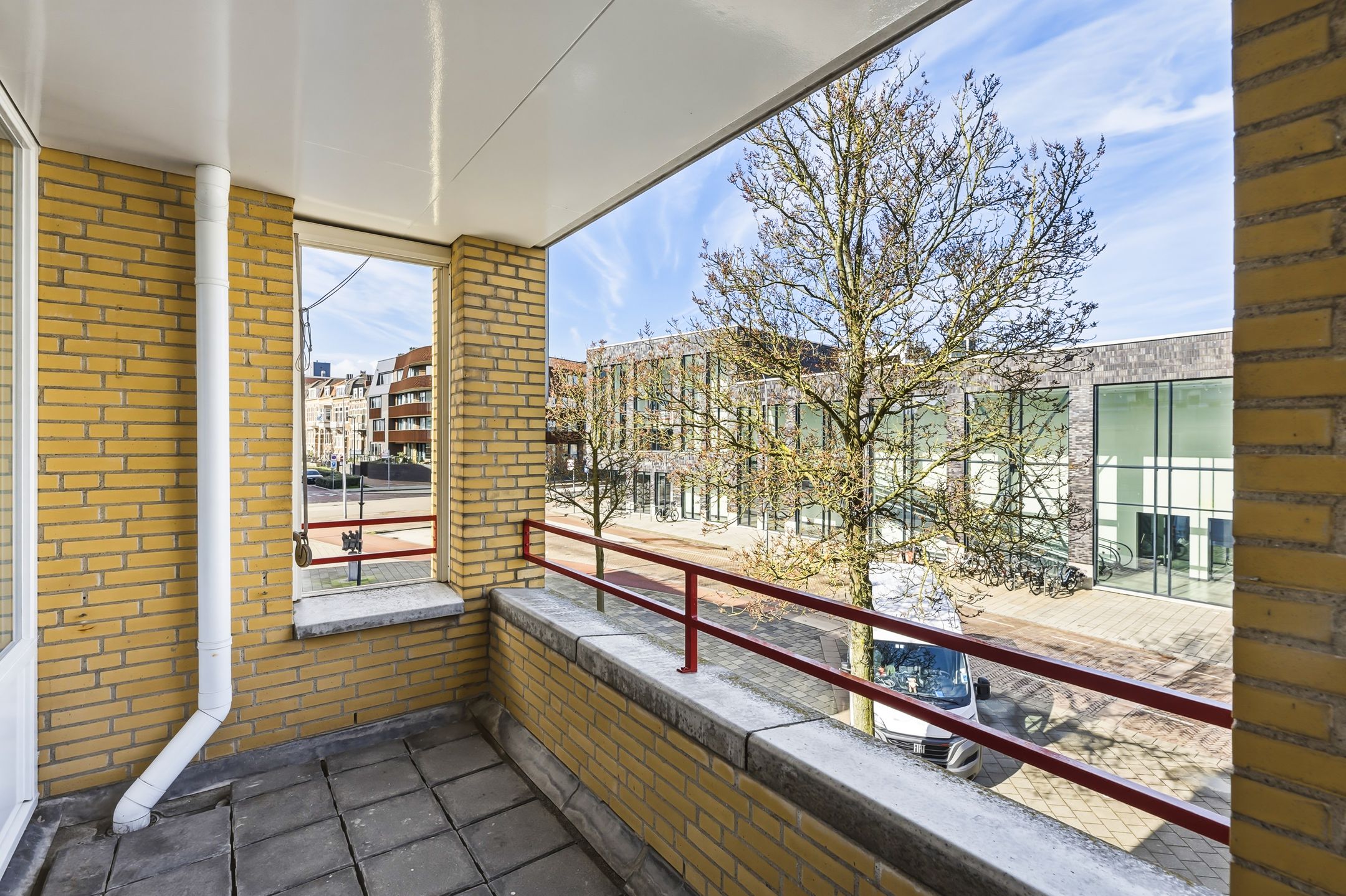 Foto 18 van Coosje Buskenstraat 156