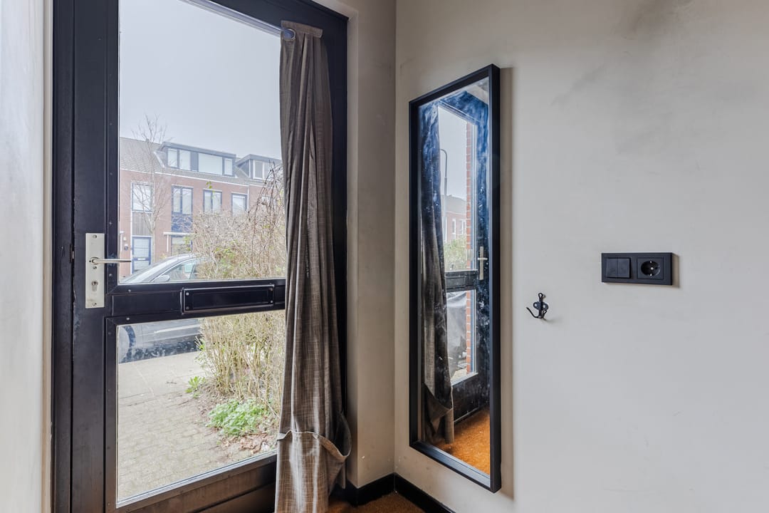 Photo 7 of Claude Debussystraat 9