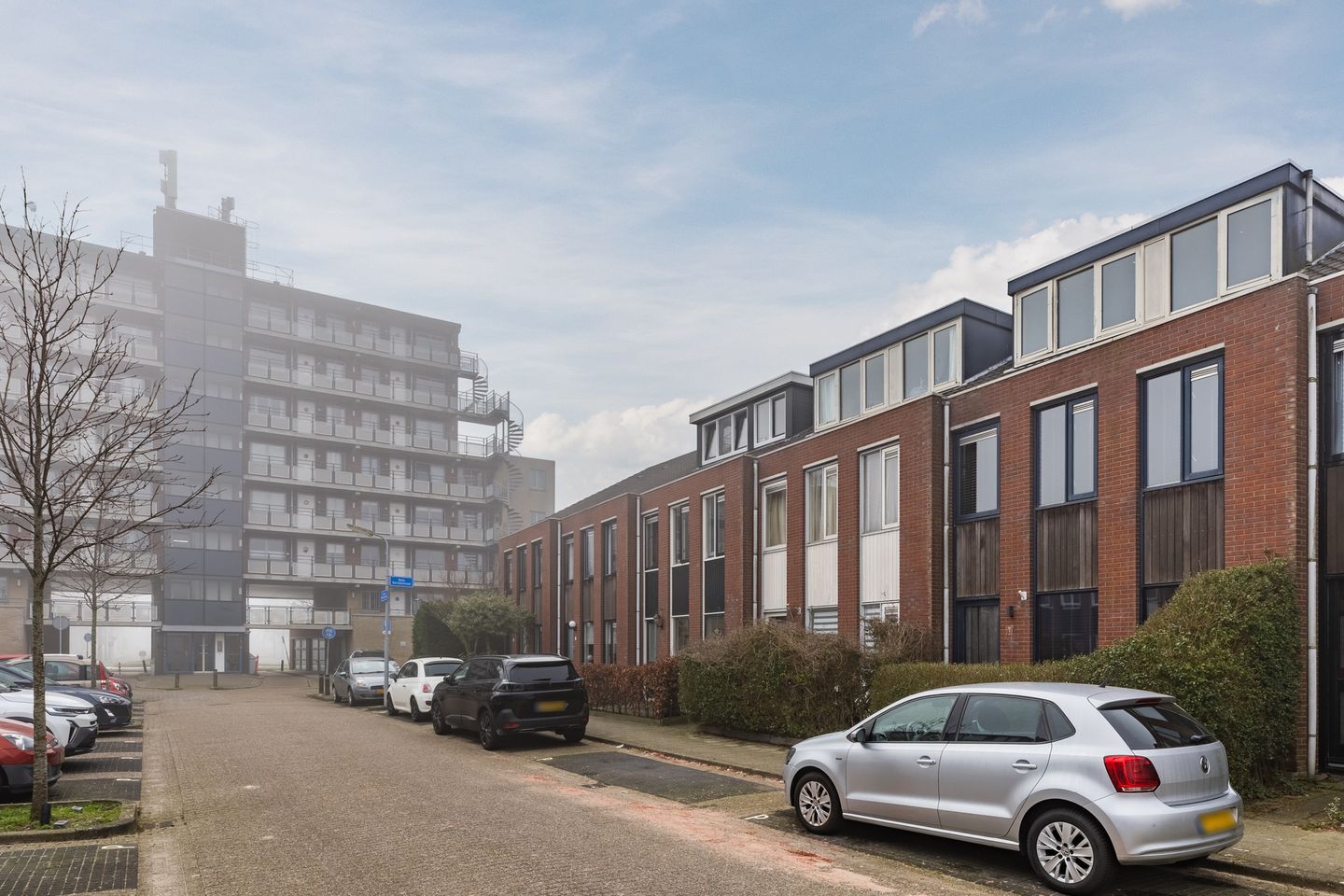 Photo 35 of Claude Debussystraat 9
