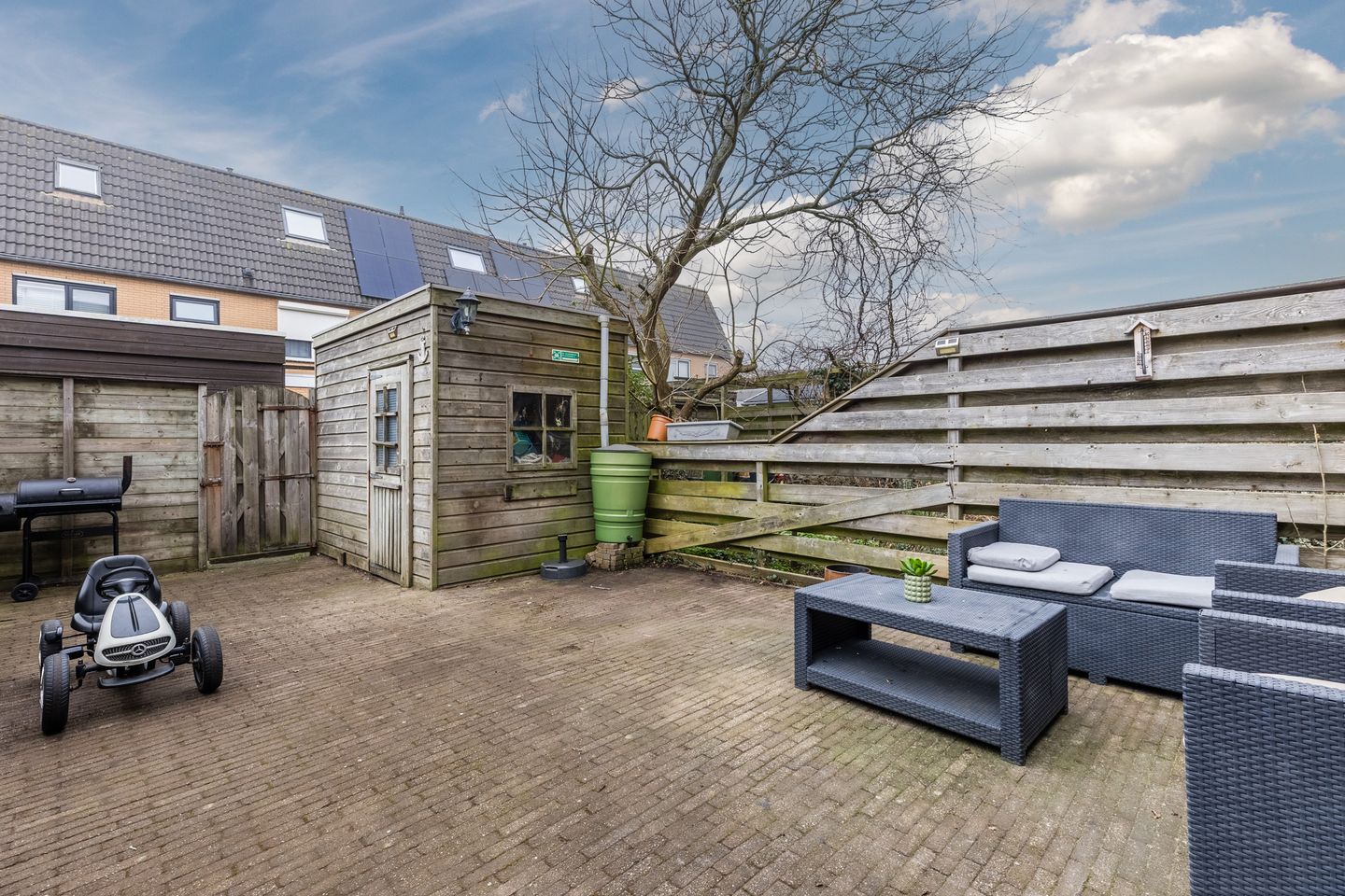 Photo 34 of Claude Debussystraat 9