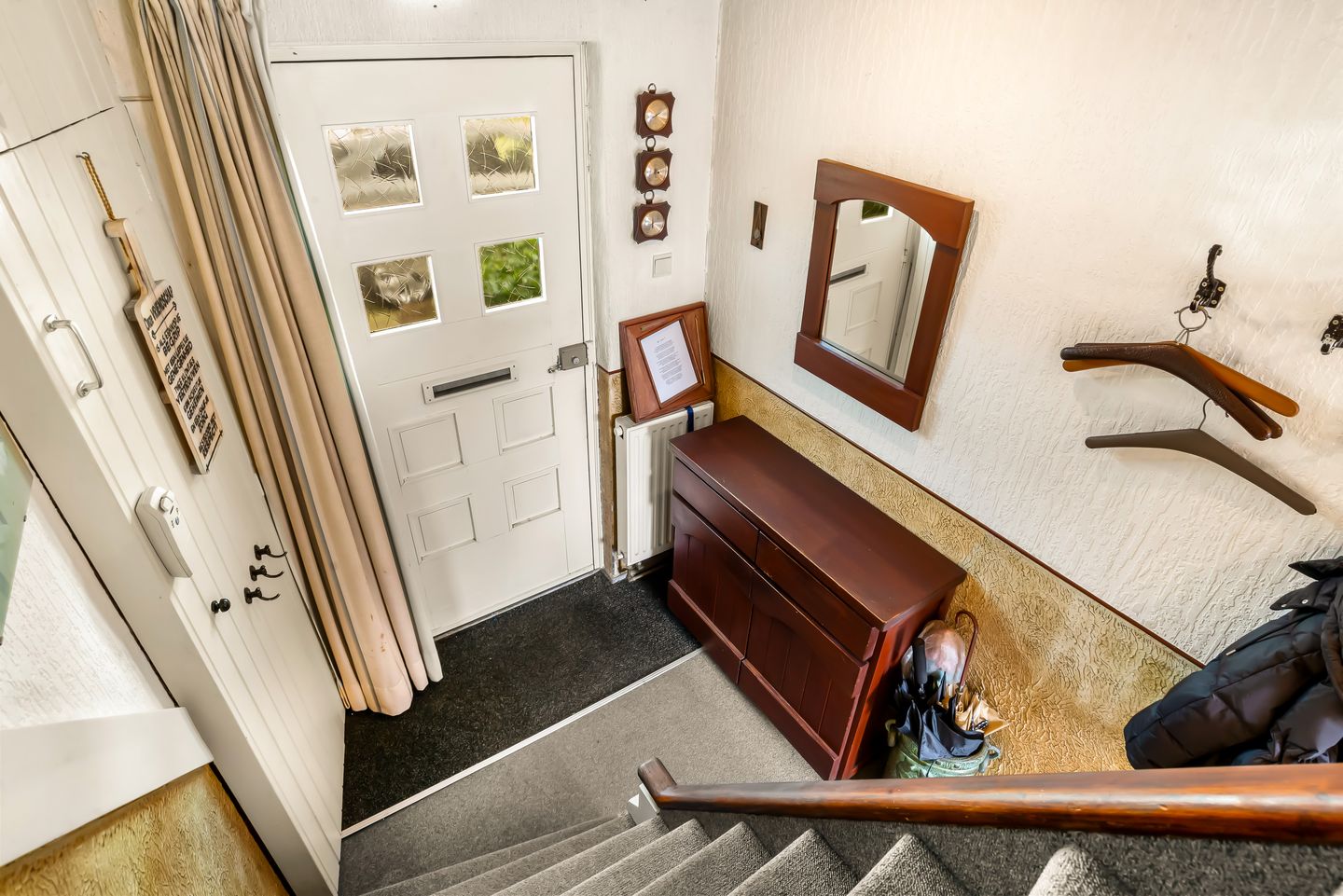 Foto 10 van Leeuwendalersstraat 4