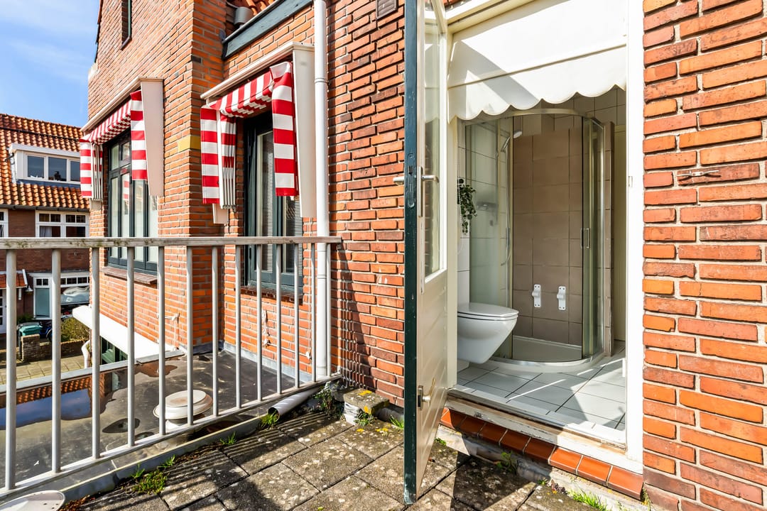 Foto 41 van Leeuwendalersstraat 4