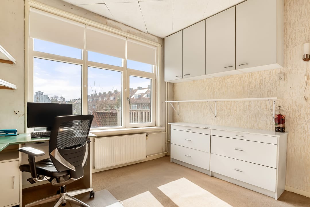 Foto 43 van Leeuwendalersstraat 4