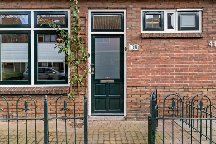 Foto 3 van Burgemeester Strick van Linschotenstraat 39