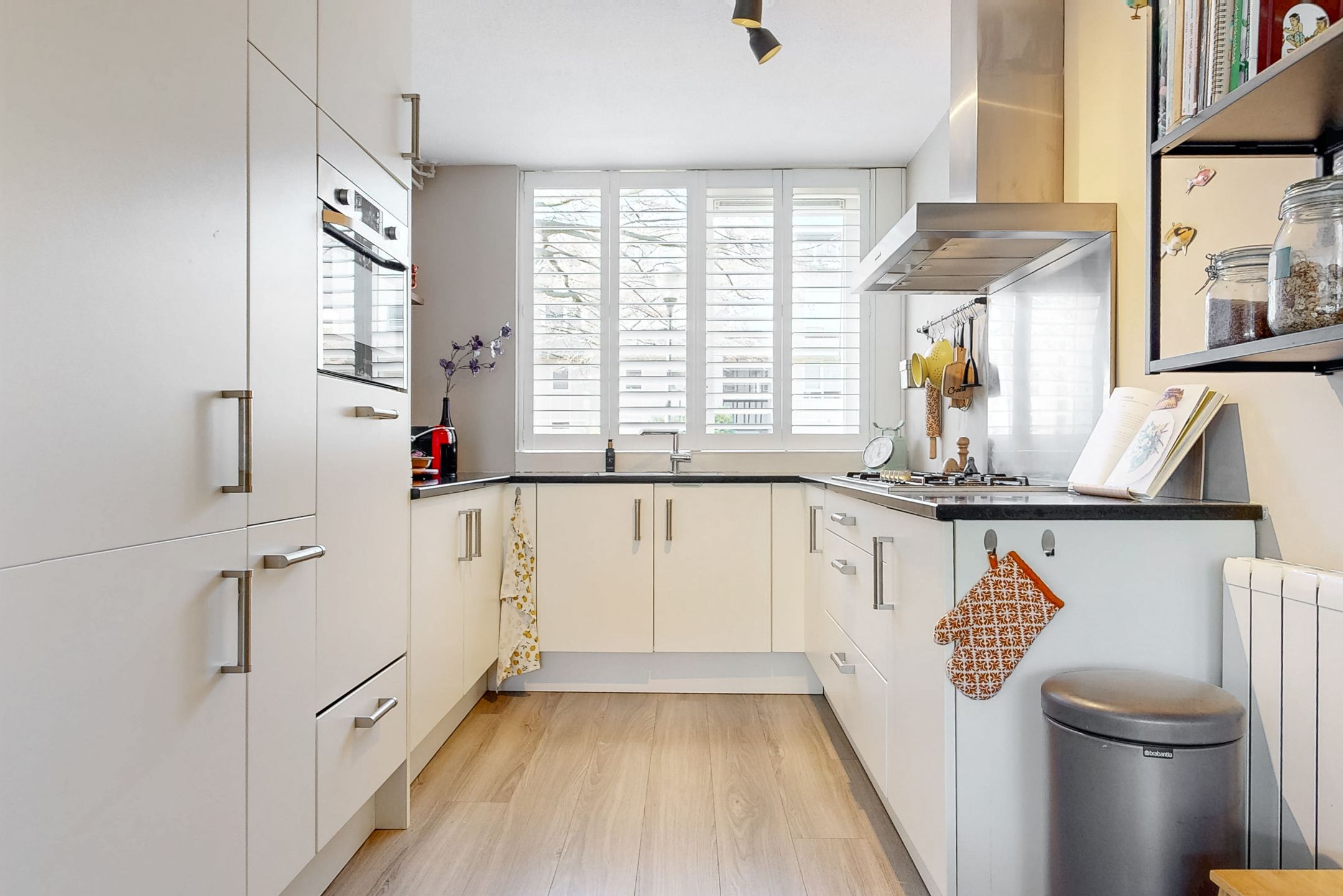 Photo 12 of Charta 77-Vaart 9