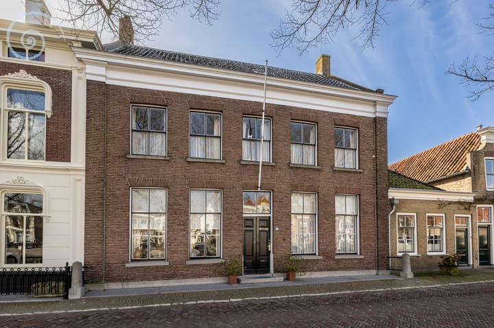 Zuidzijde Haven 4