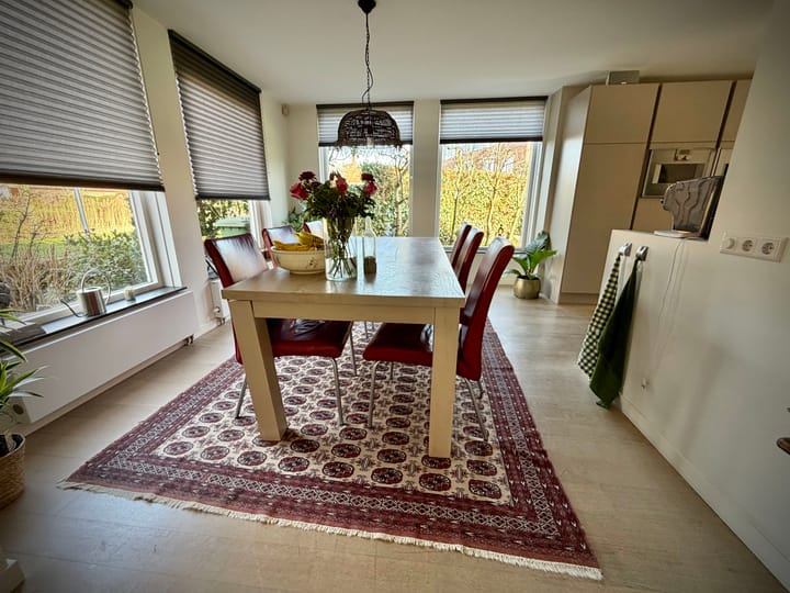 Photo 3 of Heiligenbloem 18