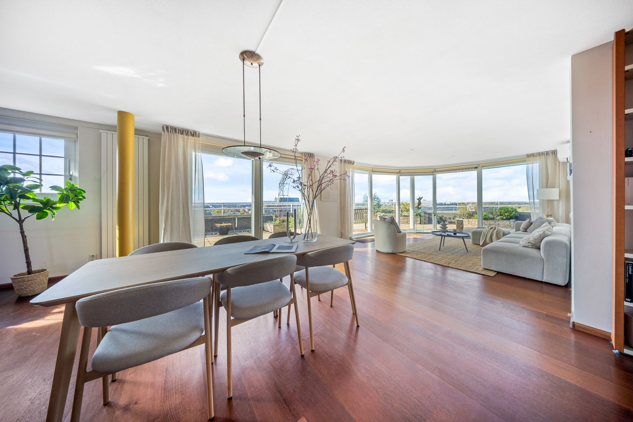 Foto 9 van Bogaardplein 122