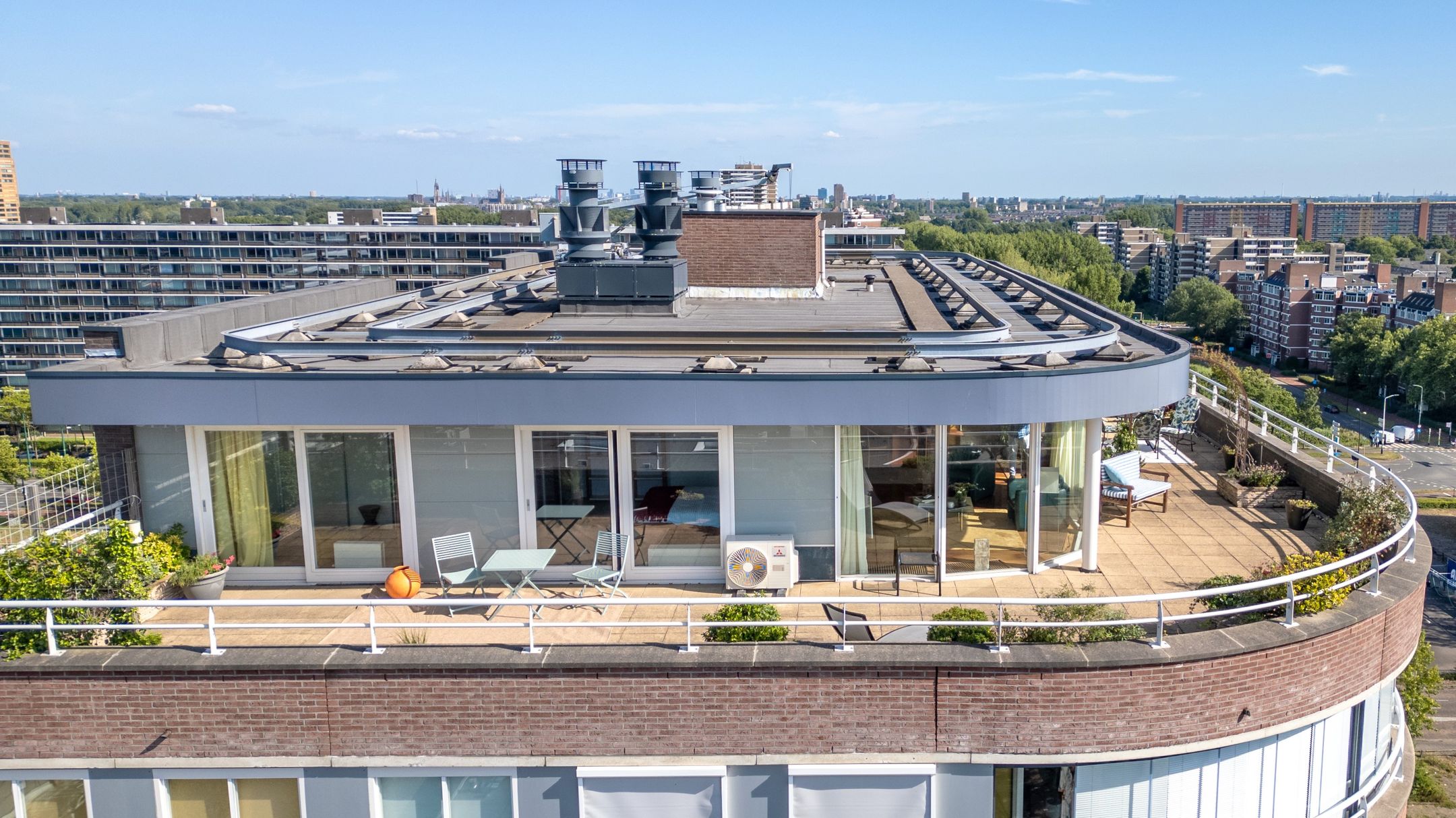 Foto 12 van Bogaardplein 122