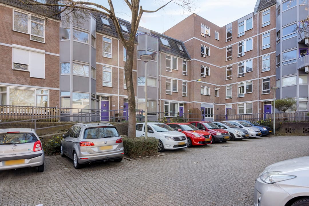 Photo 22 of Roserije 221-A