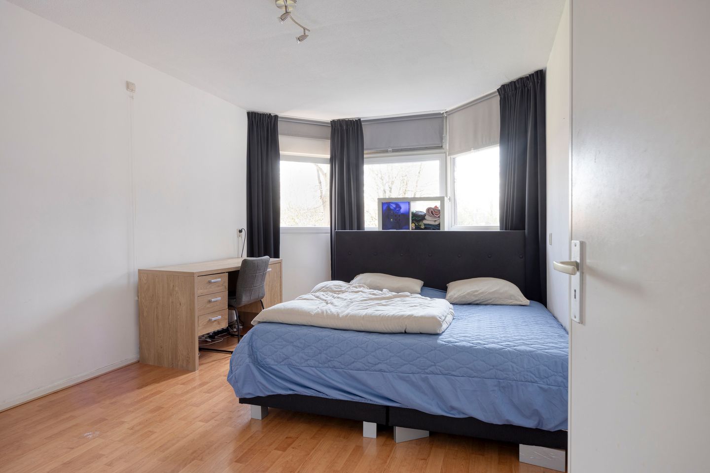 Photo 14 of Roserije 221-A