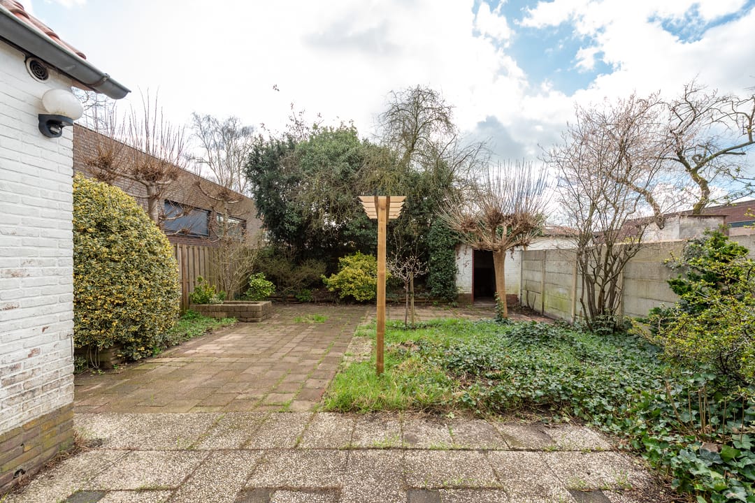 Photo 13 of Johan van Oldenbarneveltlaan 108