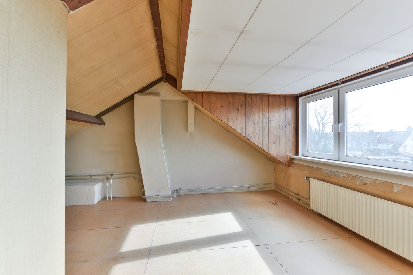 Photo 29 of Johan van Oldenbarneveltlaan 108