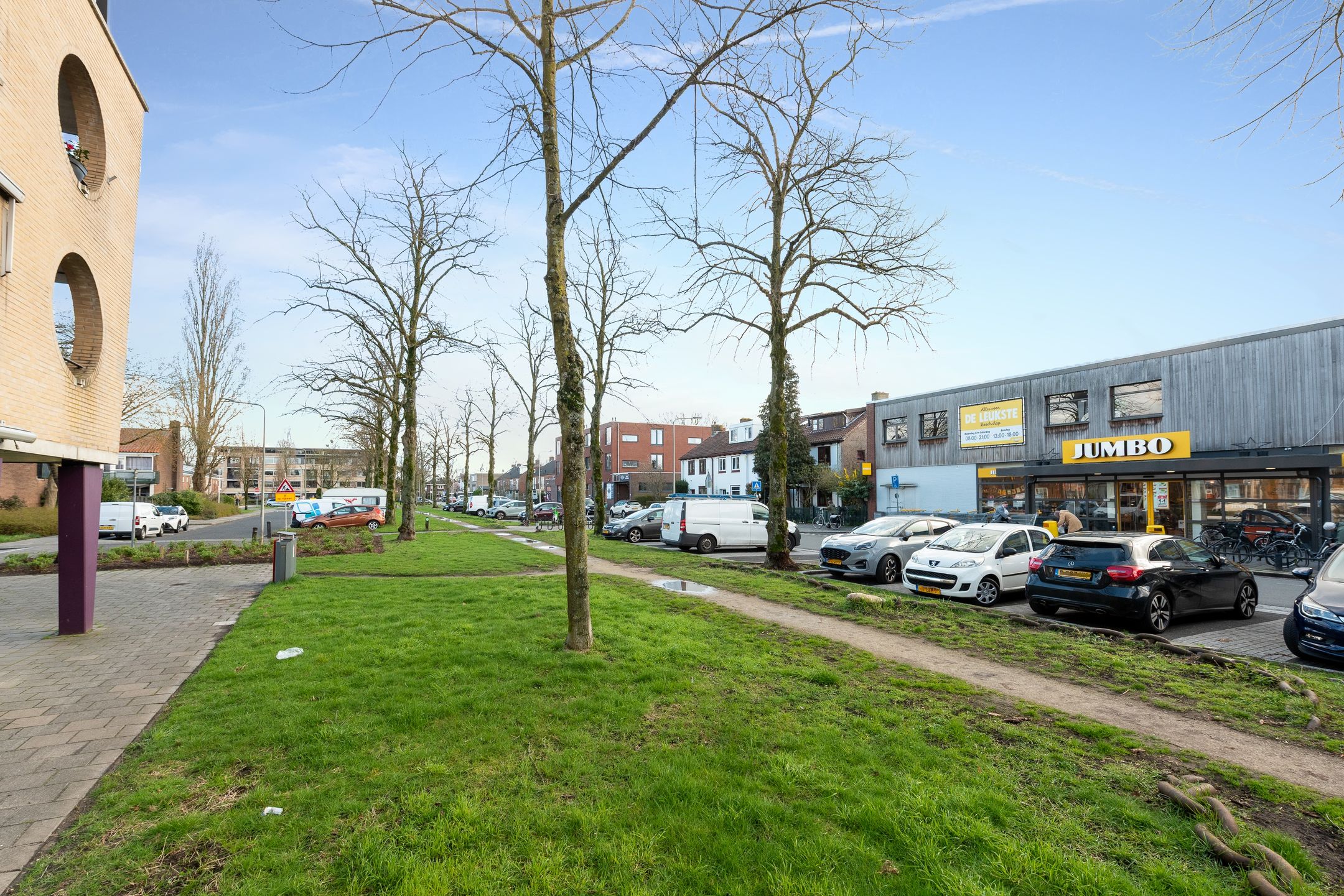 Photo 33 of Johan van Oldenbarneveltlaan 108