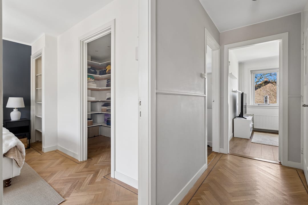 Foto 46 van Johan de Wittstraat 33