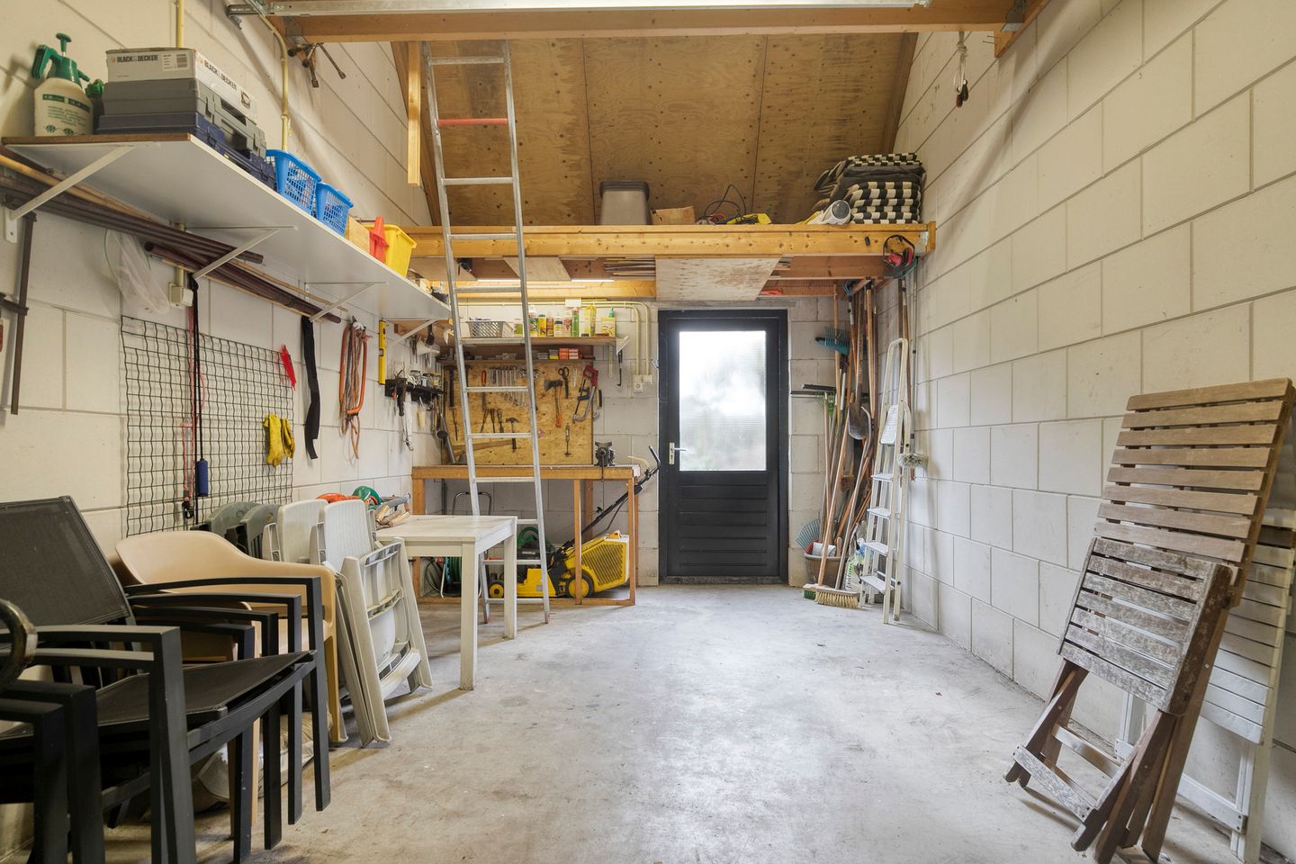 Foto 35 van Provincialeweg Oost 94-A