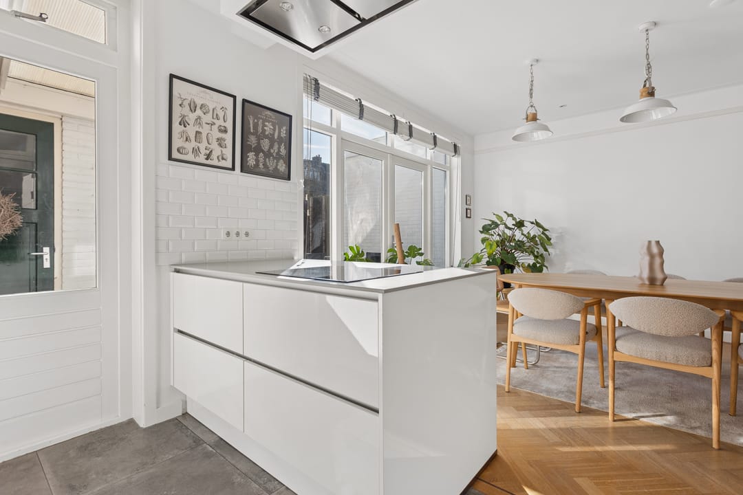 Foto 31 van Johan de Wittstraat 33