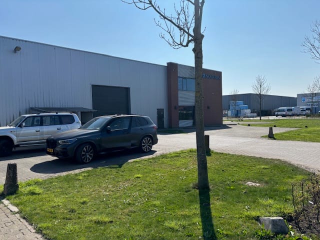 Bekijk foto 3 van Vliegeniersstraat 30