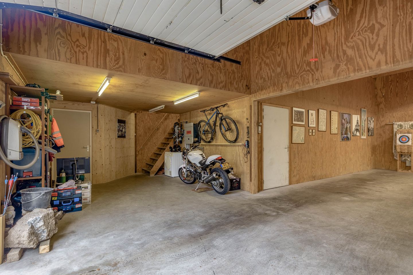 Photo 44 of Nieuweweg 21