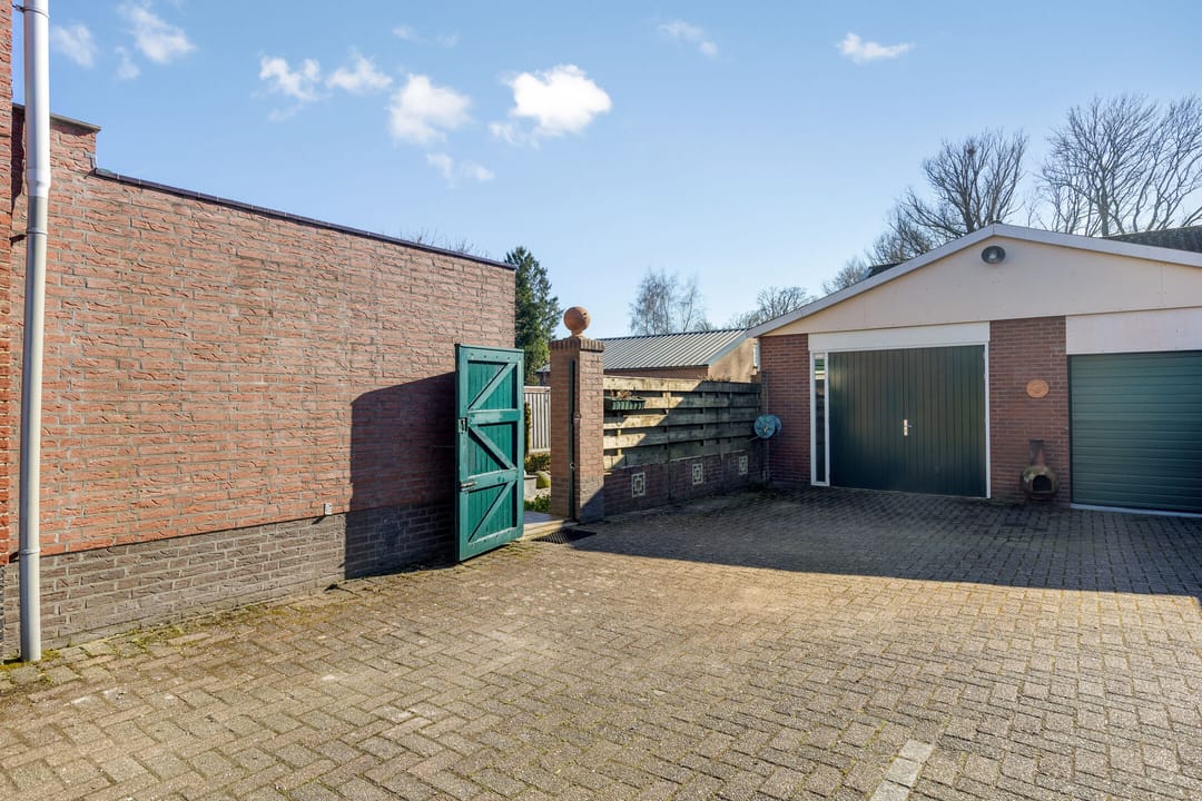 Photo 32 of Doetinchemseweg 219