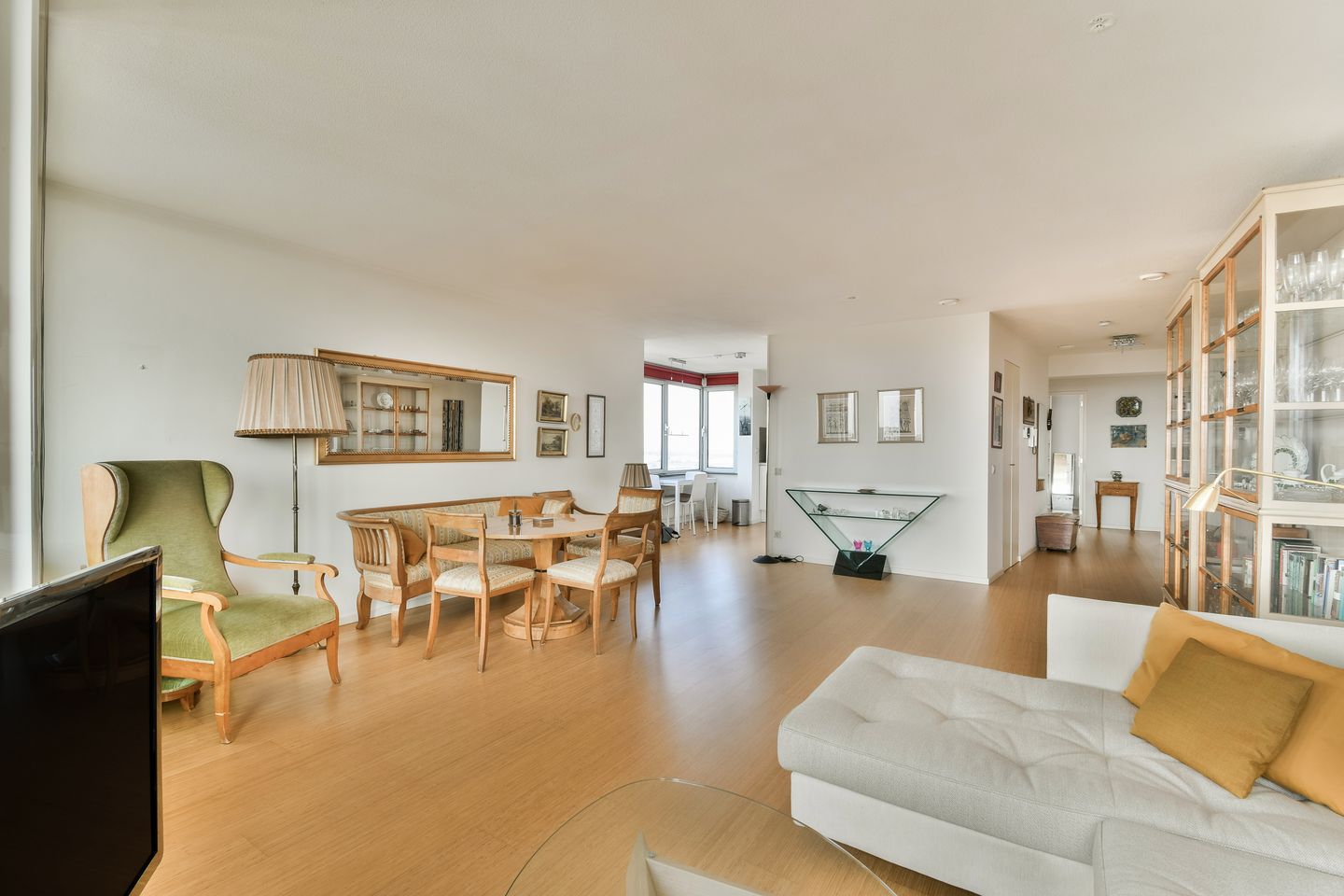 Foto 10 van C. van Eesterenlaan 396