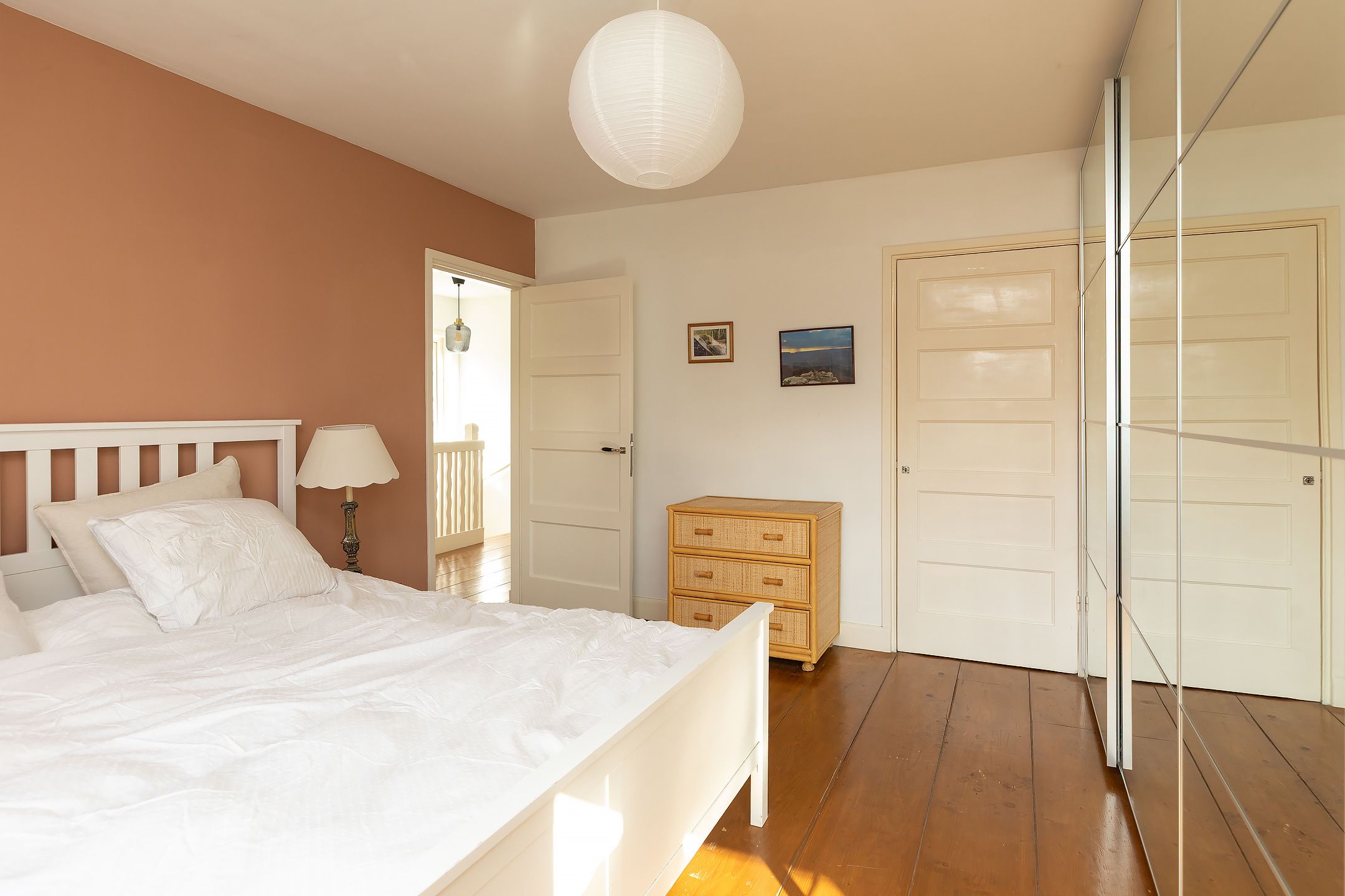 Foto 21 van Julianalaan 12