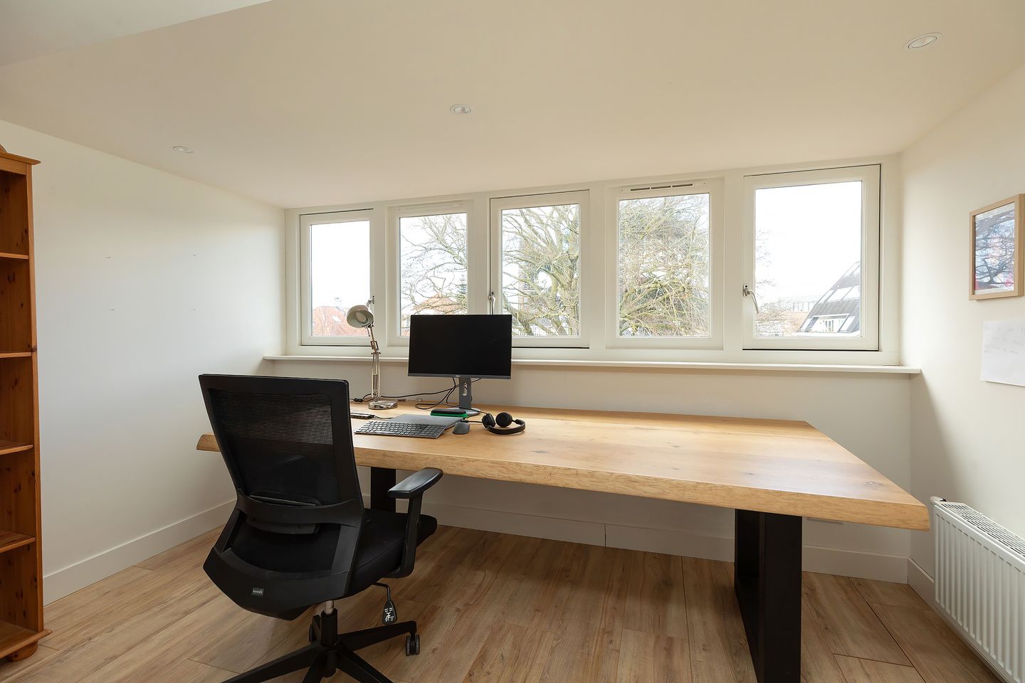 Foto 25 van Julianalaan 12