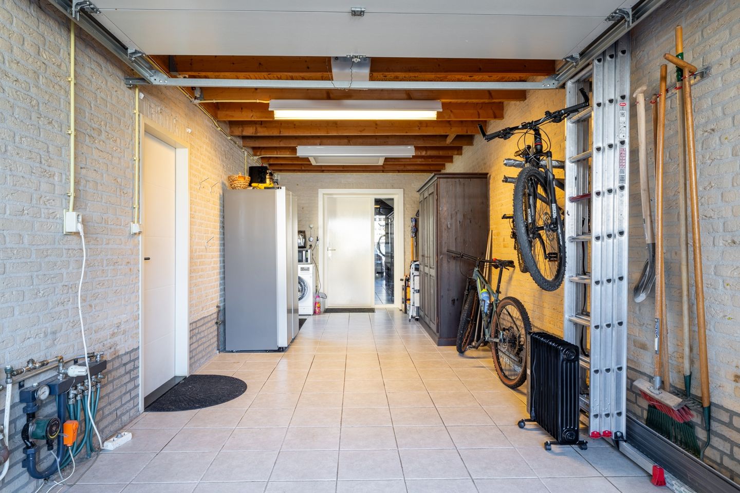 Foto 19 van Kapitein H. van der Maadenstraat 14