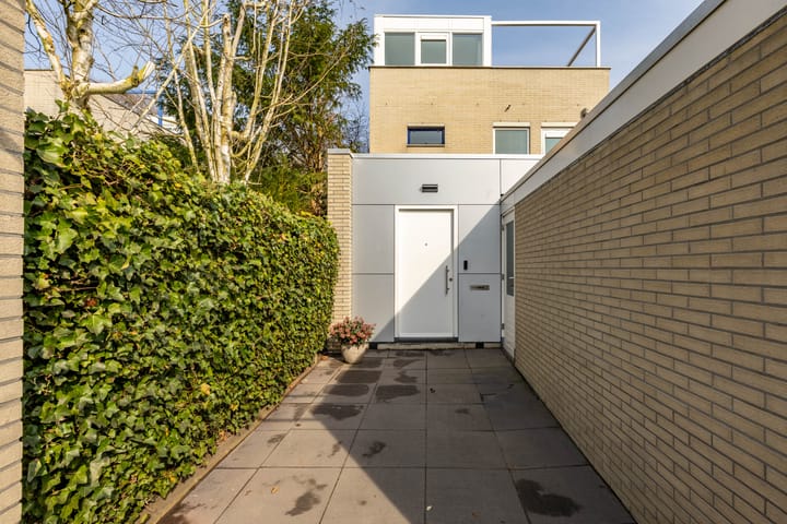 Photo 4 of J.M. den Uylstraat 304