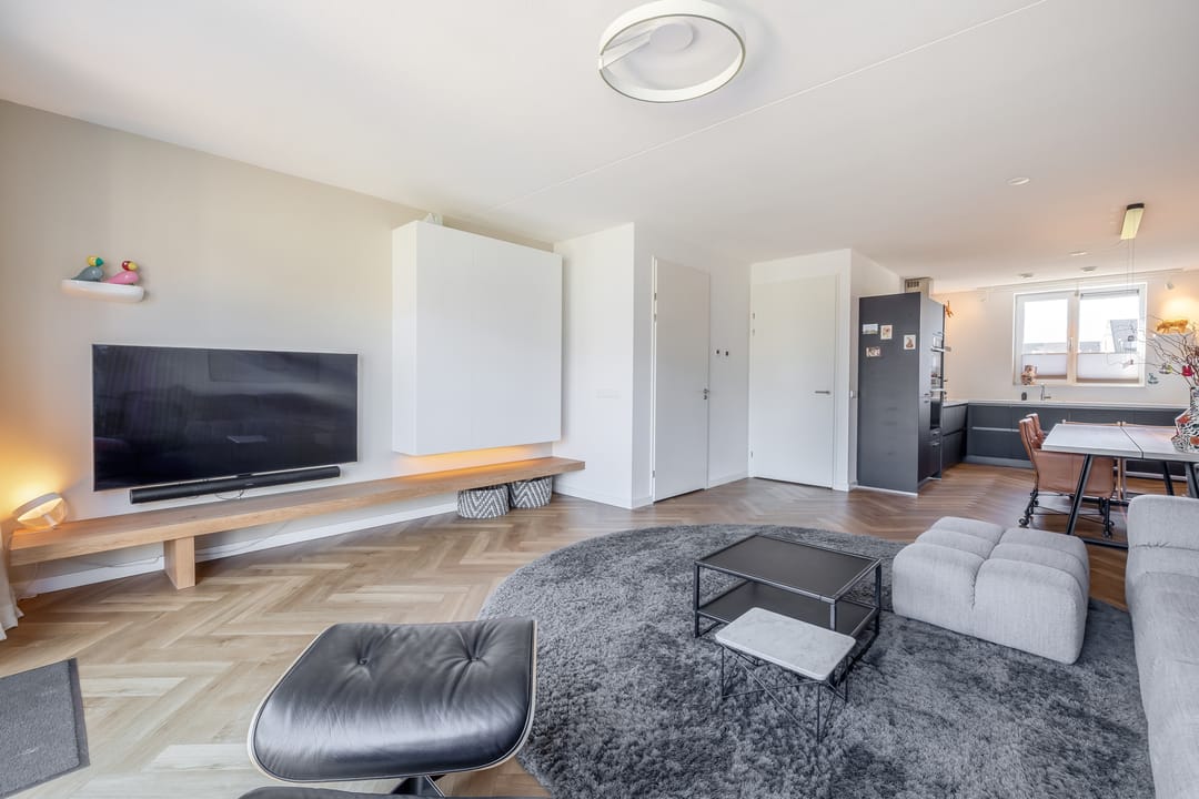 Foto 13 van Meeroeverslaan 182