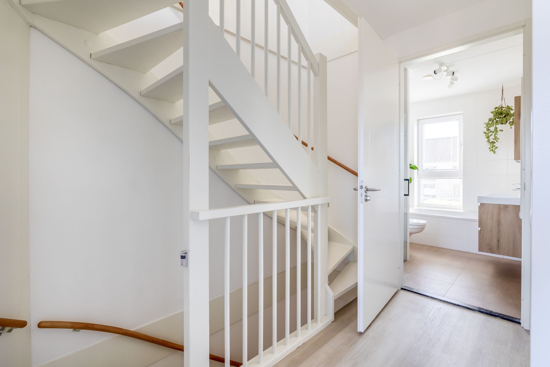 Foto 21 van Meeroeverslaan 182