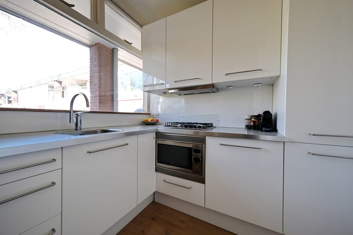 Foto 3 van Anna van Burenlaan 84