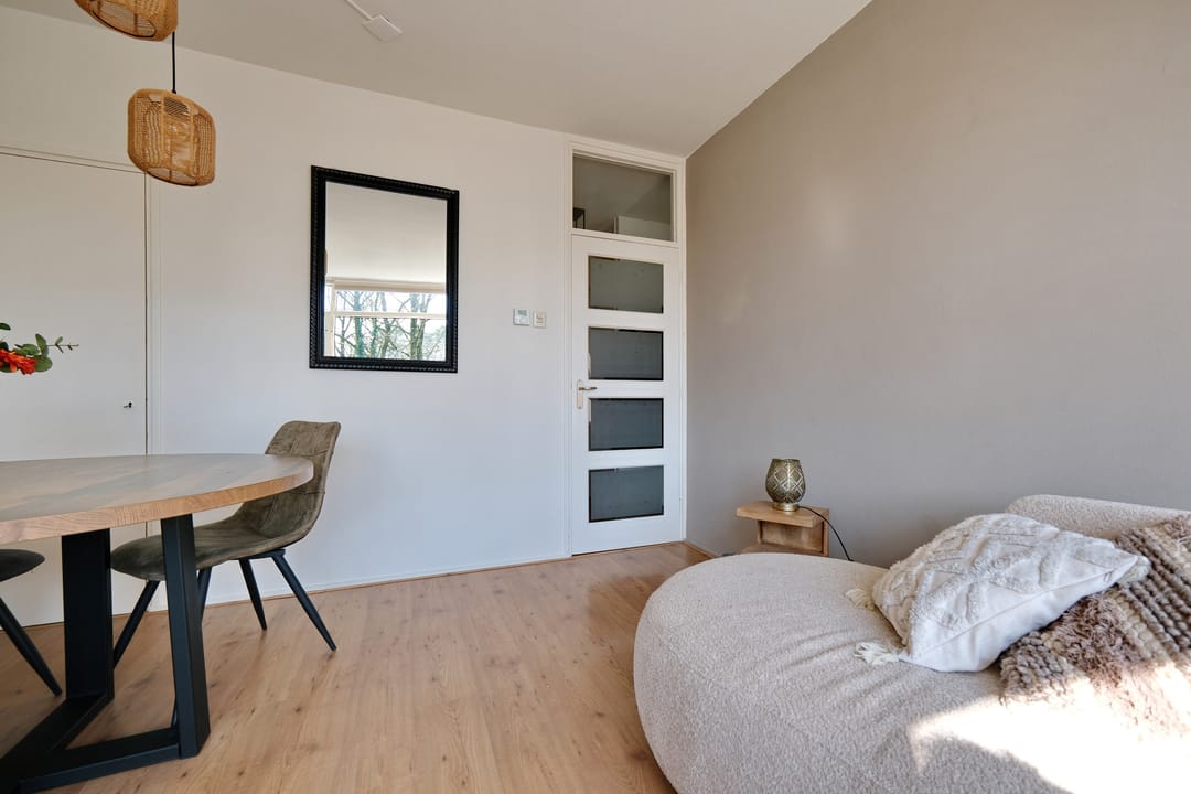 Photo 8 of Anna van Burenlaan 84