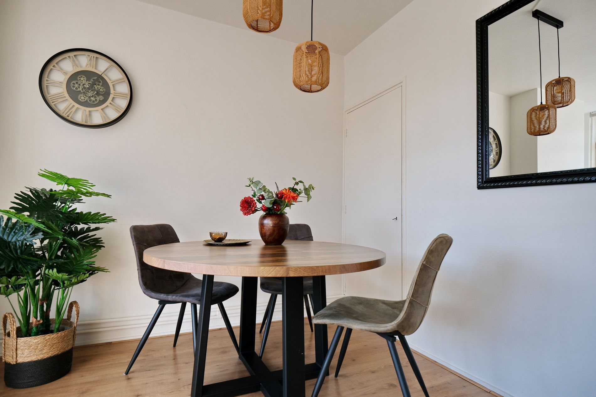 Photo 9 of Anna van Burenlaan 84