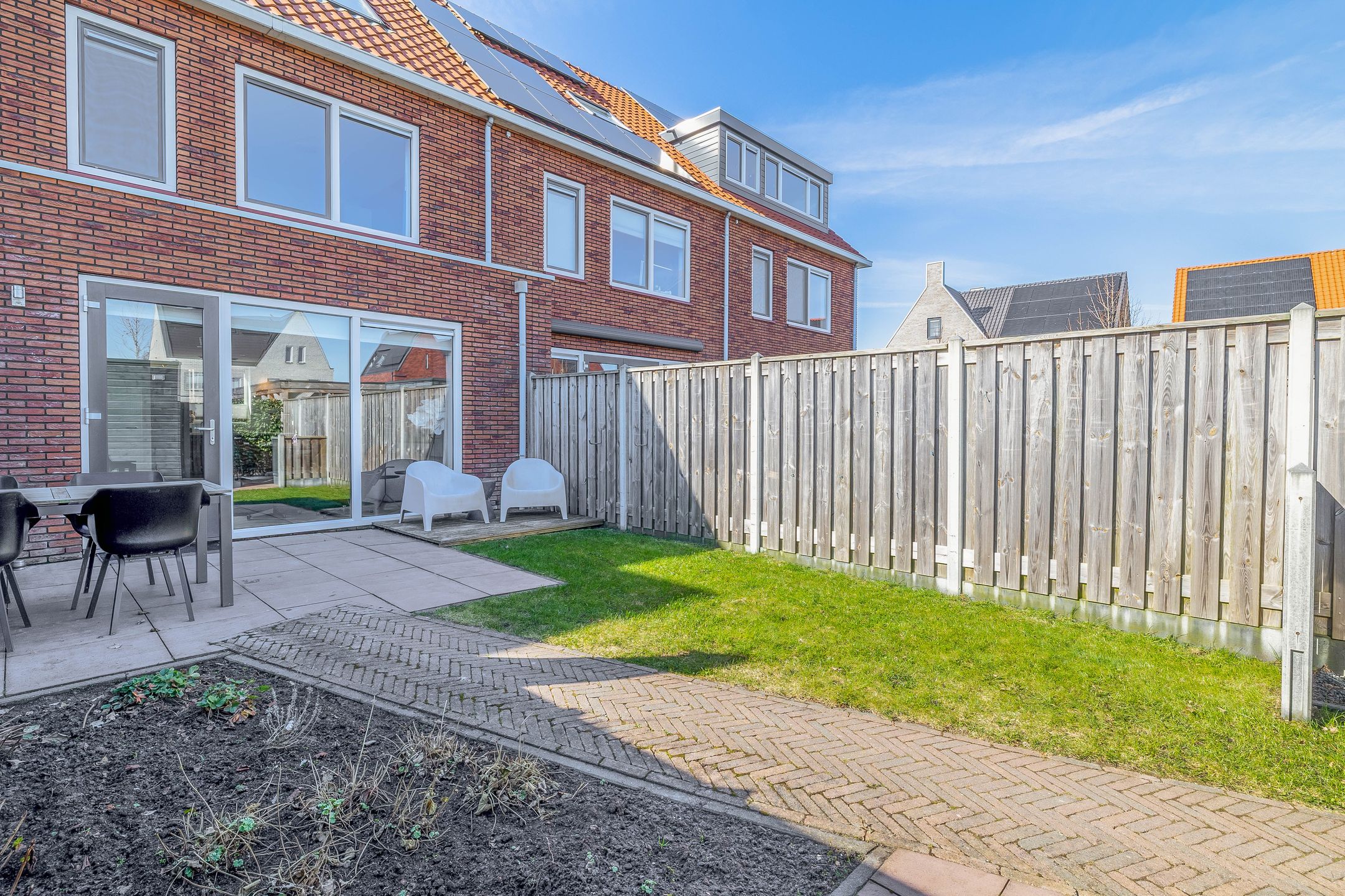 Foto 36 van Meeroeverslaan 182