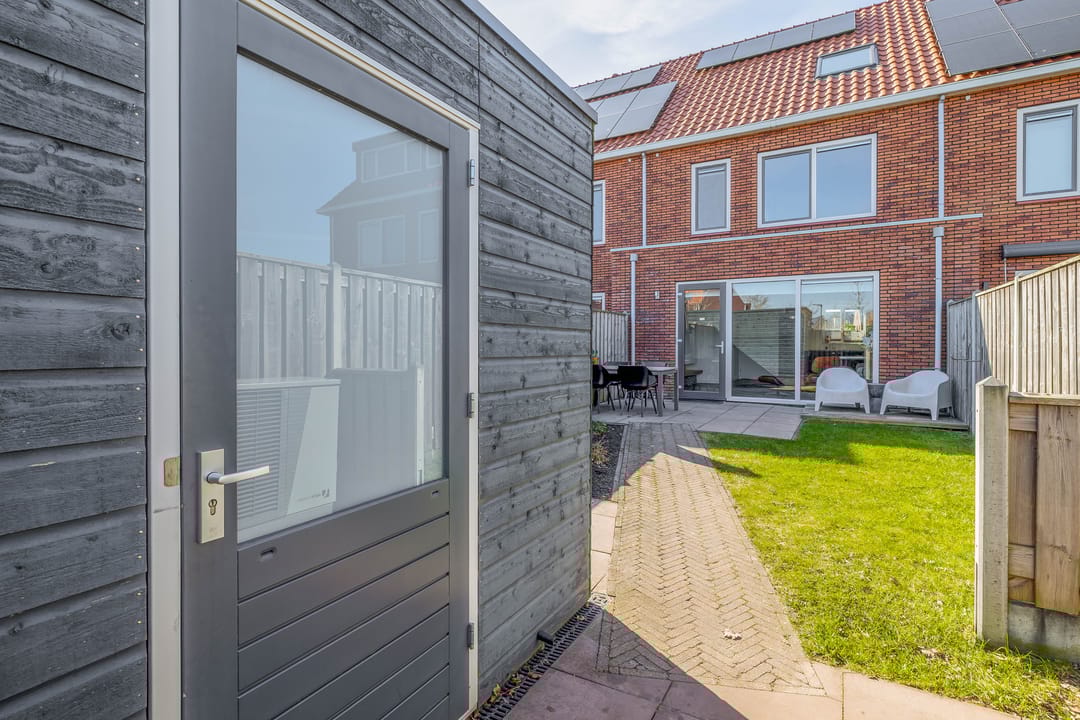 Foto 38 van Meeroeverslaan 182