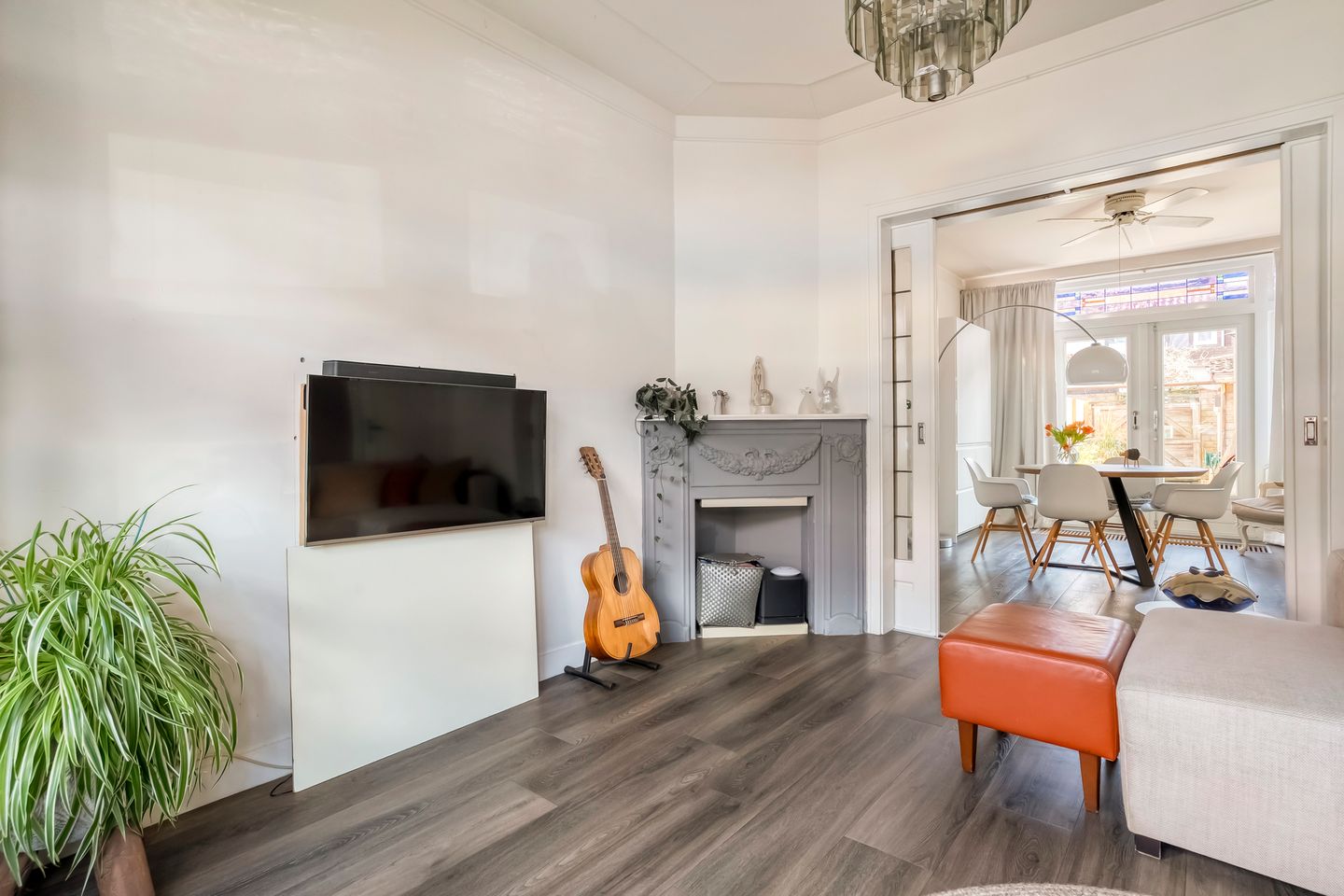 Foto 14 van Brederostraat 68