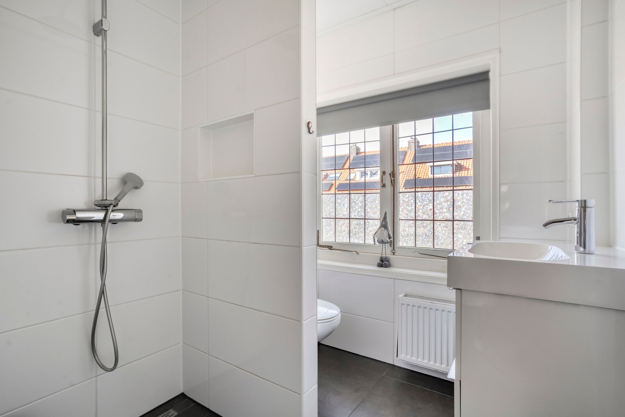 Foto 30 van Brederostraat 68