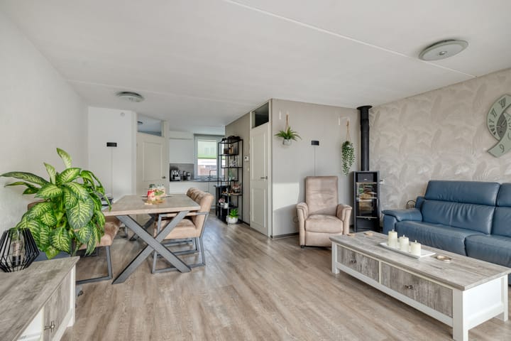 Photo 2 of Tempeststraat 7-A