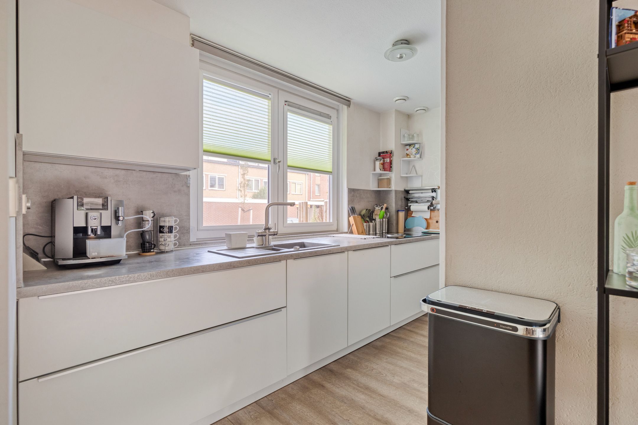 Photo 9 of Tempeststraat 7-A