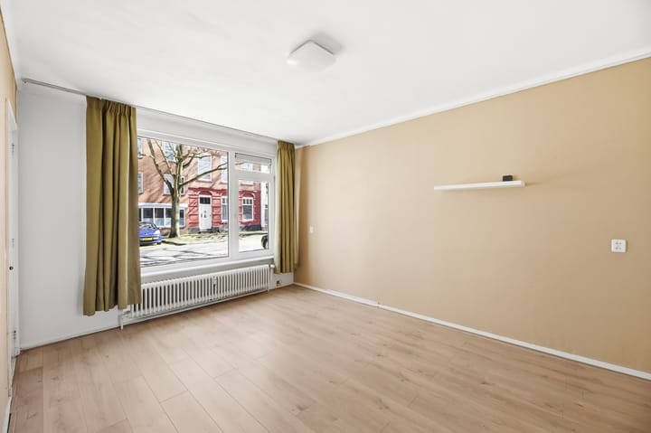 Photo 2 of Hendrikstraat 43