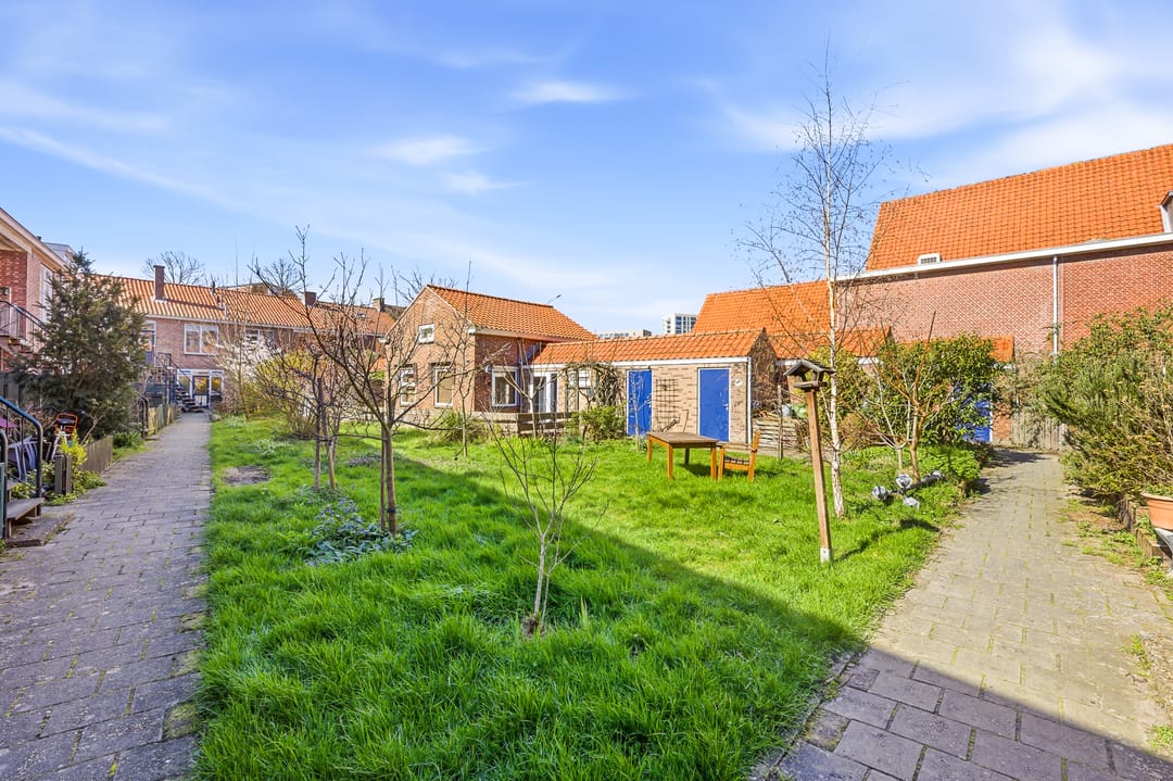 Photo 17 of Hendrikstraat 43